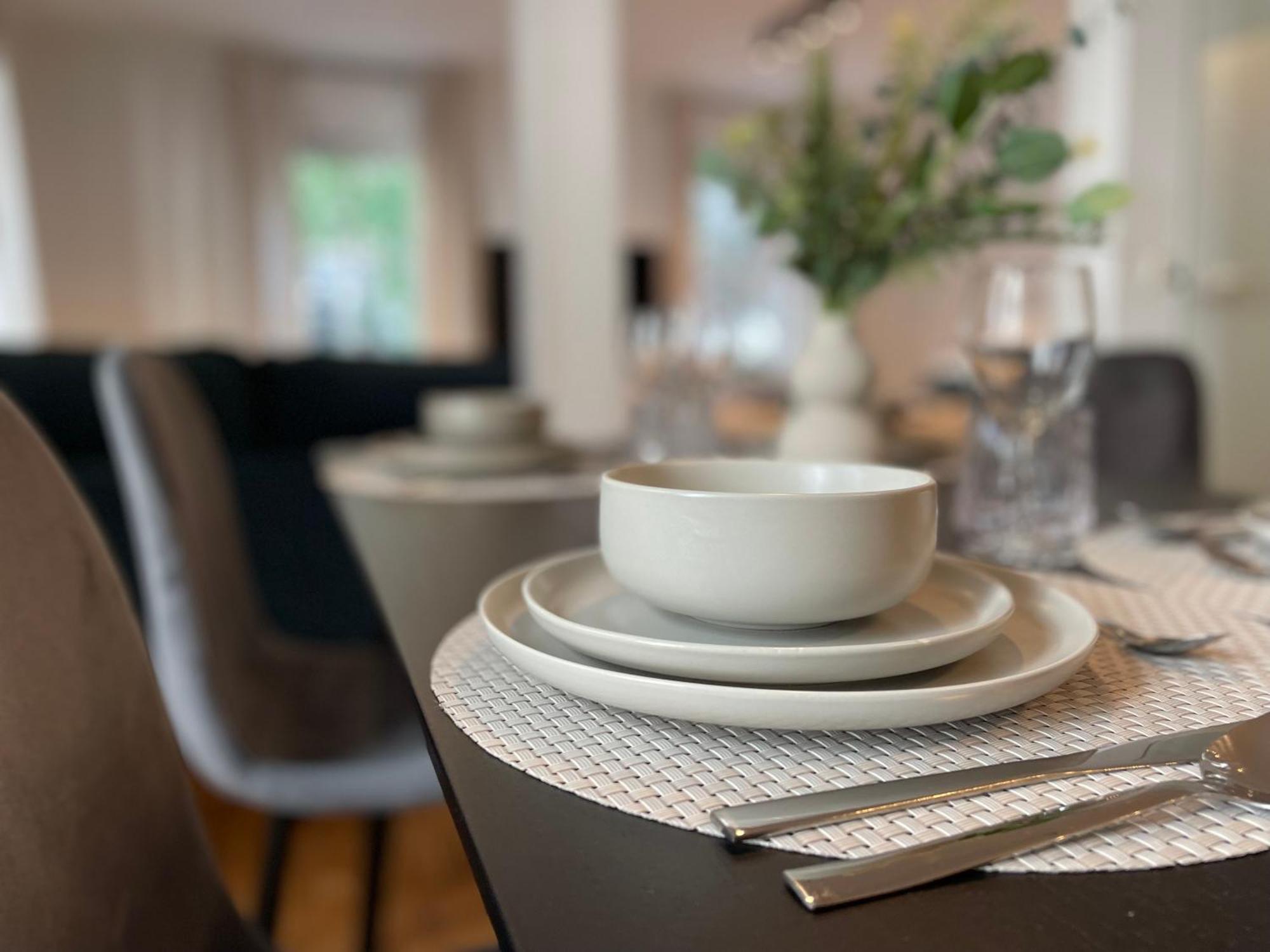 Zentrales Innenstadt Mit Garage Apartment *