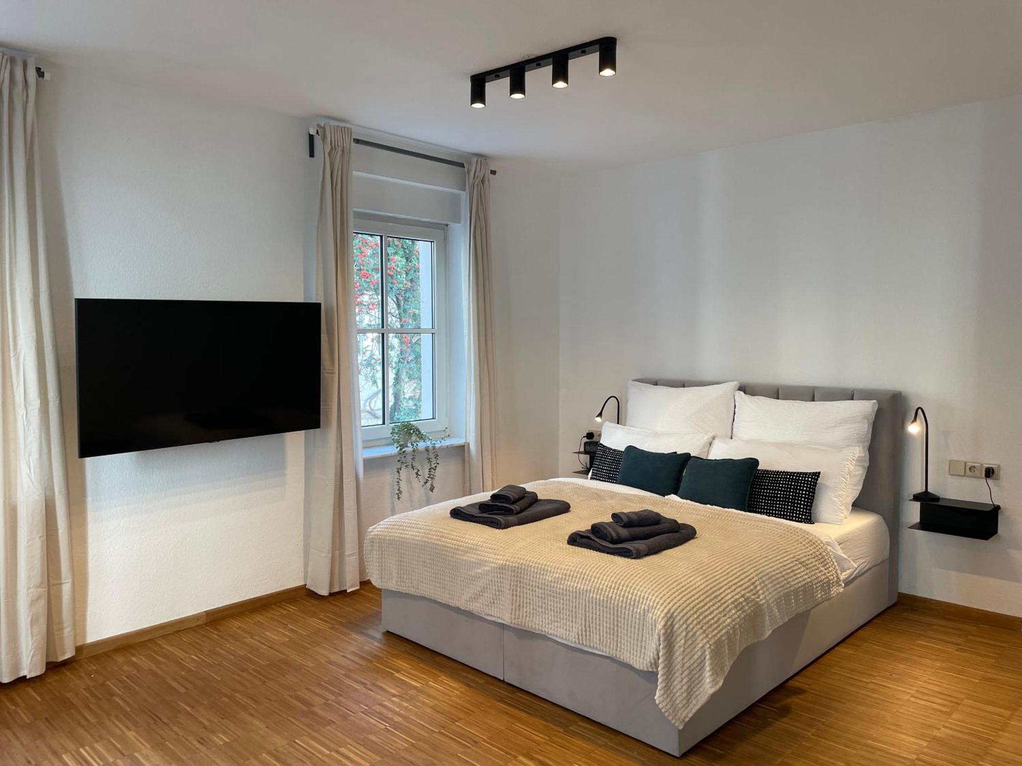 Zentrales Innenstadt Mit Garage Apartment
